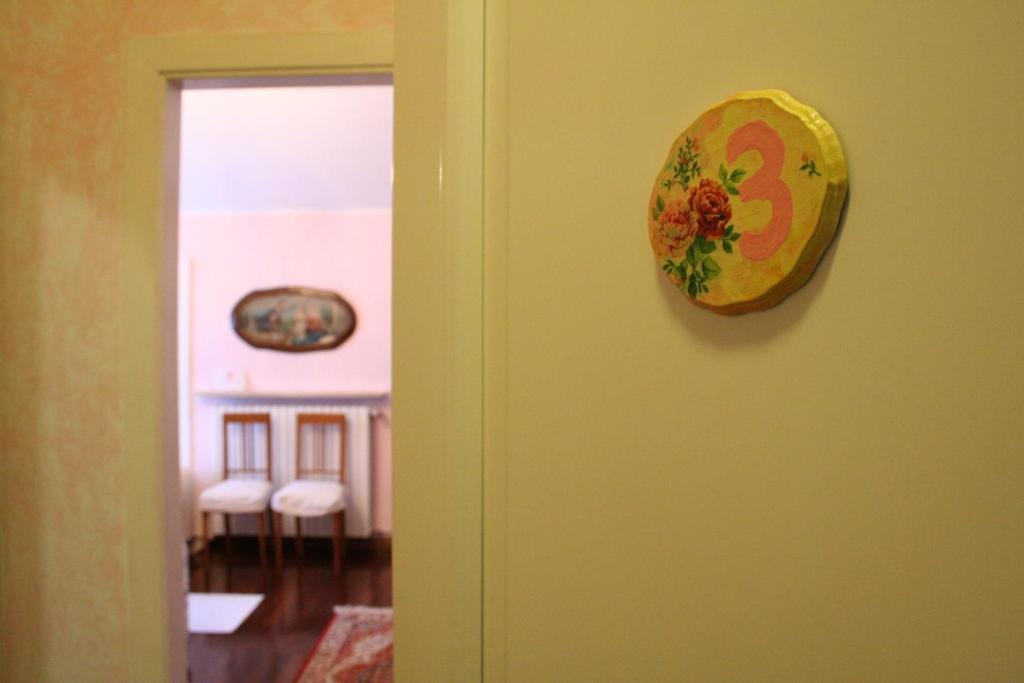 Corte Posta B&B - Parcheggio E Bagno In Camera Mantova Pokoj fotografie