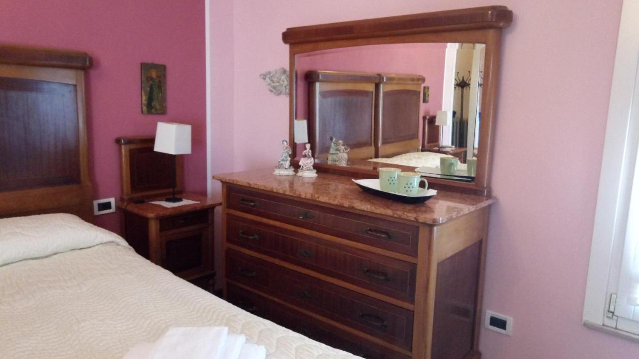 Corte Posta B&B - Parcheggio E Bagno In Camera Mantova Exteriér fotografie