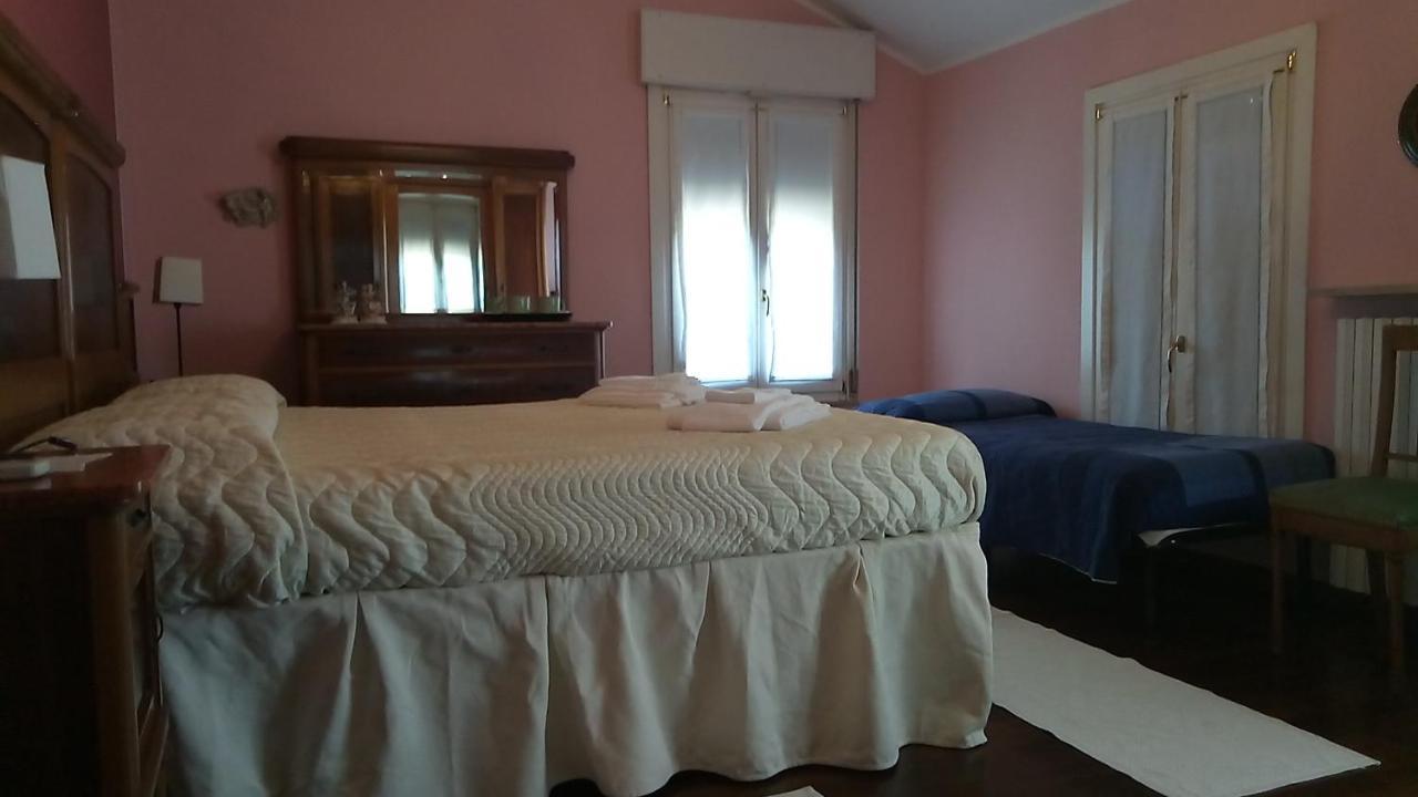 Corte Posta B&B - Parcheggio E Bagno In Camera Mantova Exteriér fotografie