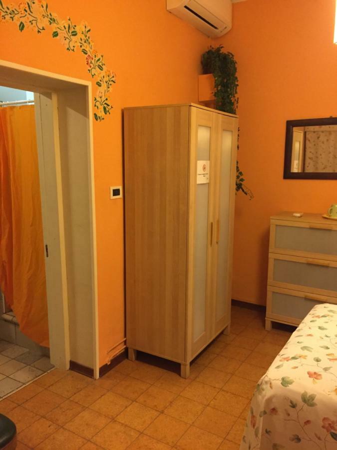 Corte Posta B&B - Parcheggio E Bagno In Camera Mantova Exteriér fotografie