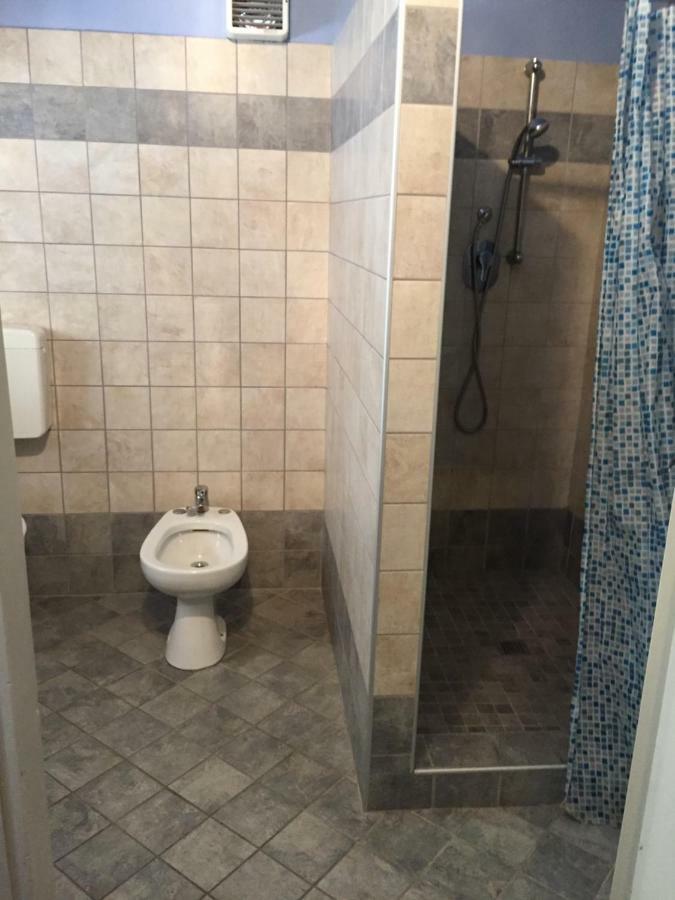 Corte Posta B&B - Parcheggio E Bagno In Camera Mantova Exteriér fotografie